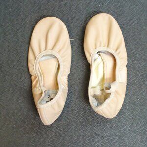 PINK BALLET SLIPPERS